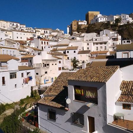 Apartamento con vistas al rio Apartamento Setenil De Las Bodegas Exterior foto