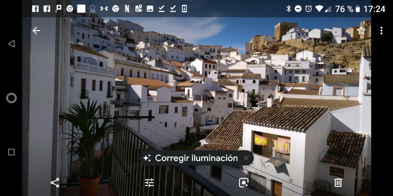 Apartamento con vistas al rio Apartamento Setenil De Las Bodegas Exterior foto